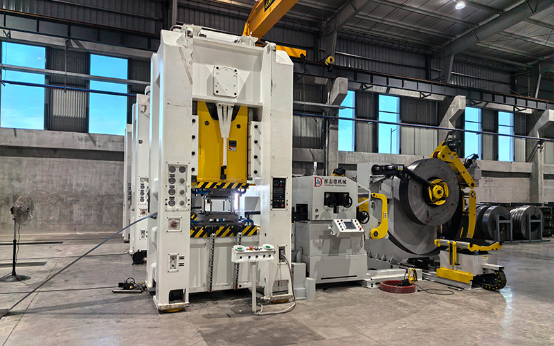 Metal stamping press industrial machinery Components de maquinària industrial de premsa d