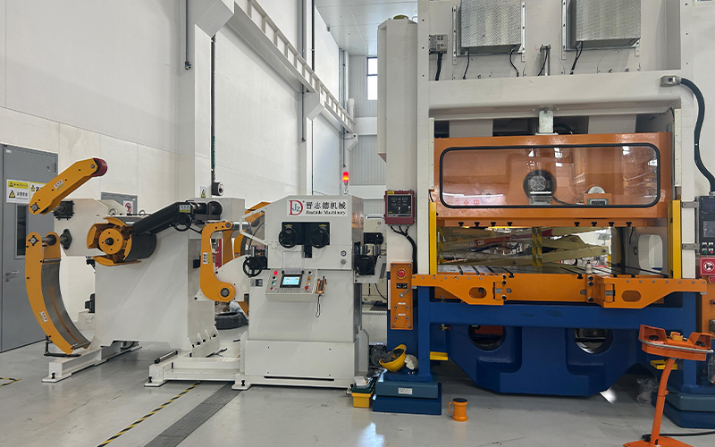 Illumination press feed lines application Illumination press feed lines application