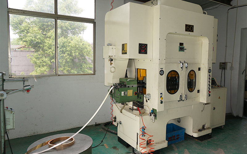 Electronic Parts Stamping Line standard configuration Electronic Parts Stamping Line with pallet uncoiler, gripper feeder and H-frame press
