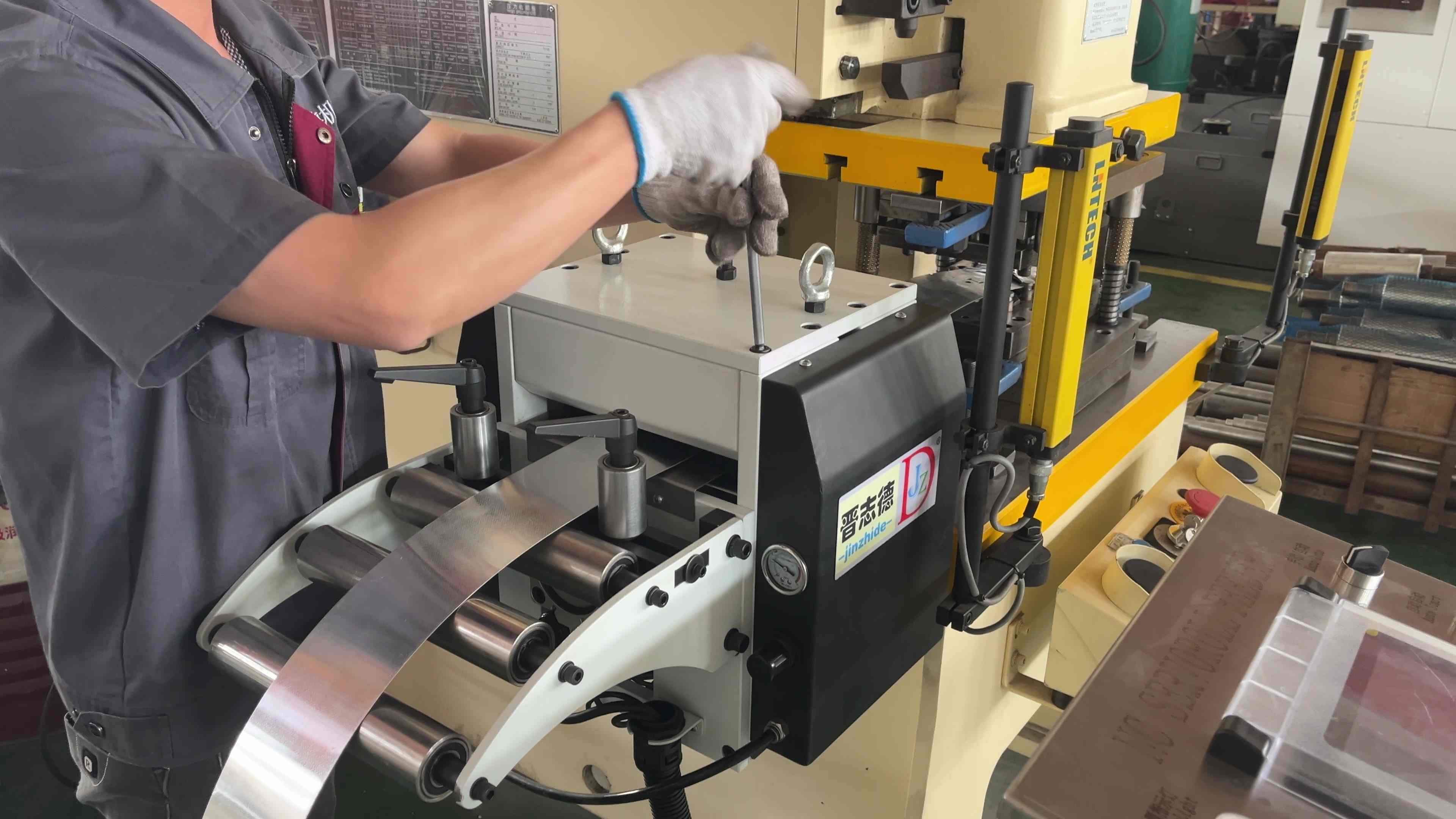 Stamping press cam switch and proximity sensor for servo feeder signal